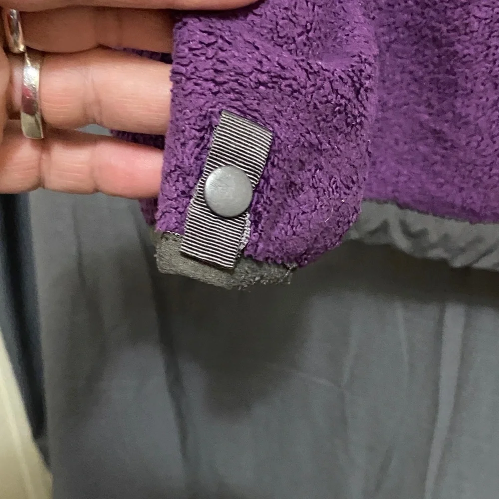 Girls The North Face Purple and Gray Fleece Jacket size large